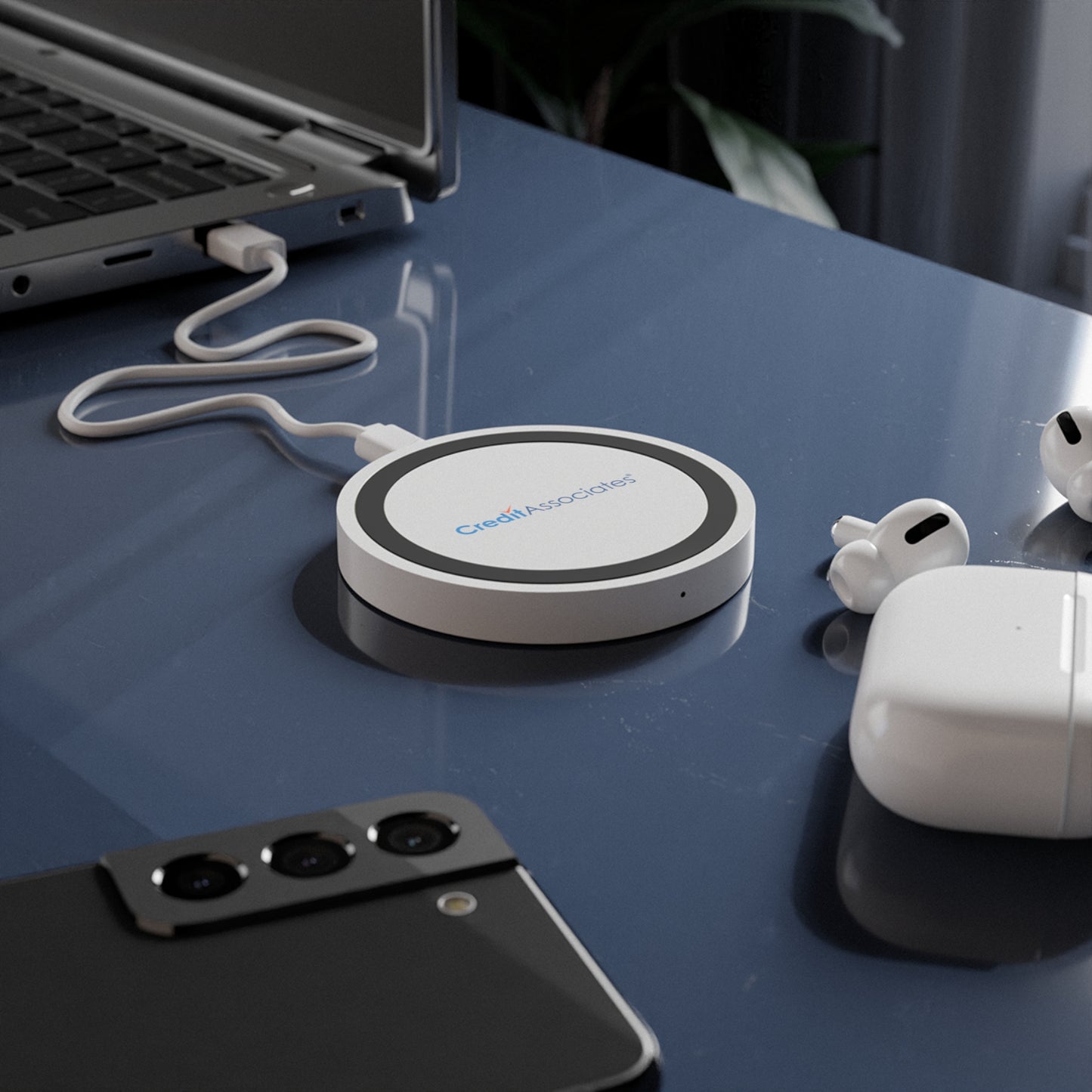 Quake Wireless Charging Pad - Credit Associates